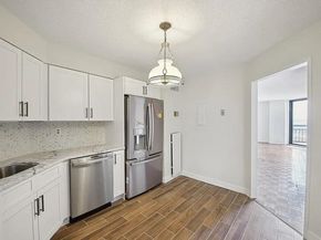 2138 Harmon Cove Tower, Secaucus NJ 07094