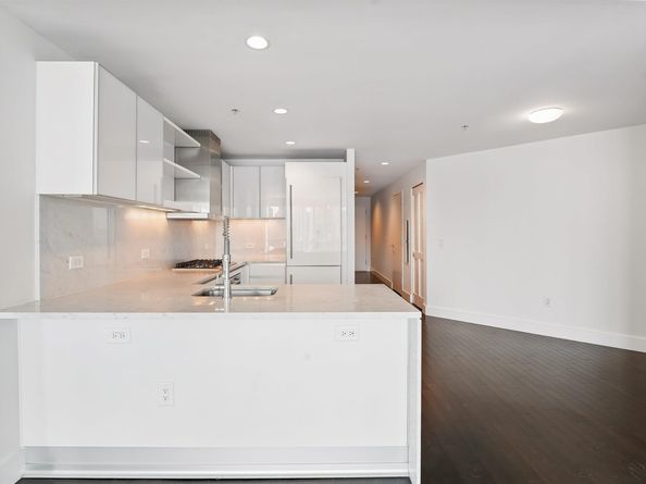 77 Hudson St 2507, Jersey City NJ 07302