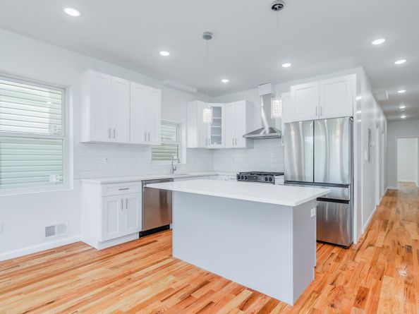 85 Myrtle Ave, Jersey City NJ 07305