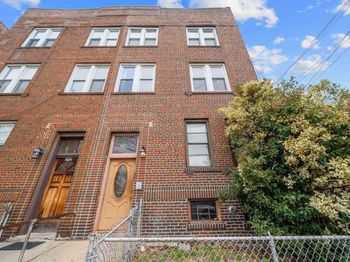 240 Clendenny Ave