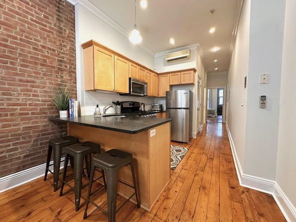 233 3rd St 1, Jersey City NJ 07302