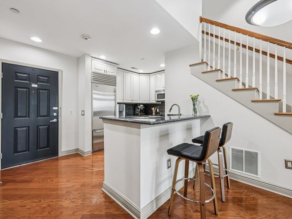 7400 River Rd 409, North Bergen NJ 07047