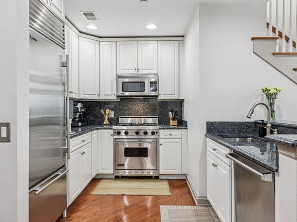 7400 River Rd 409, North Bergen NJ 07047