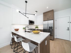 10 Brinkerhoff St 203, Jersey City NJ 07304