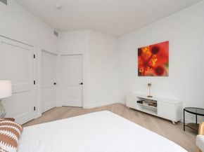 425 3rd St 404, Jersey City NJ 07302