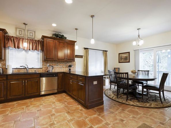 604 Abbott Ave, Ridgefield NJ 07657