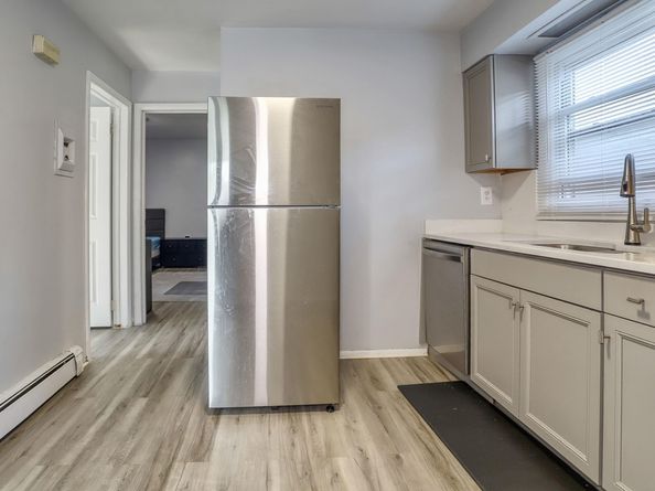 252A North St 201, Jersey City NJ 07307