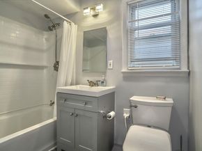 252A North St 201, Jersey City NJ 07307