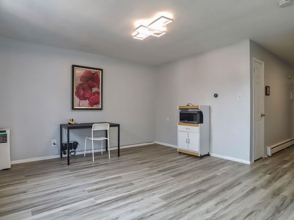 252A North St 201, Jersey City NJ 07307