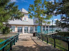 100 Shearwater Ct East 64, Jersey City NJ 07305