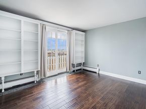 100 Shearwater Ct East 64, Jersey City NJ 07305