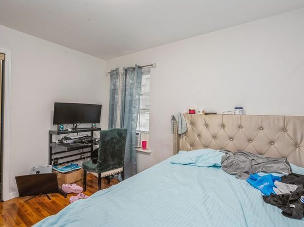 342 Forrest St, Jersey City NJ 07307