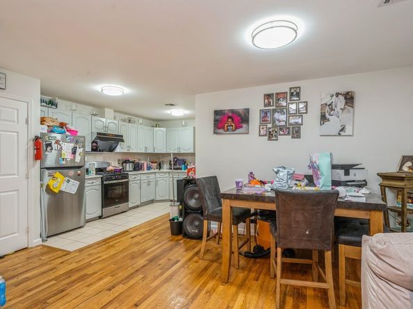 342 Forrest St, Jersey City NJ 07307