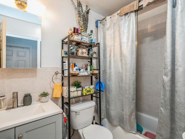 342 Forrest St, Jersey City NJ 07307