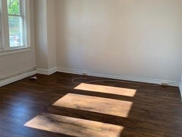 798 Grand St, Jersey City NJ 07304