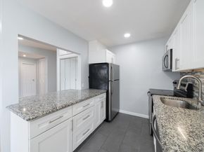 6715 Polk St 12, Guttenberg NJ 07093