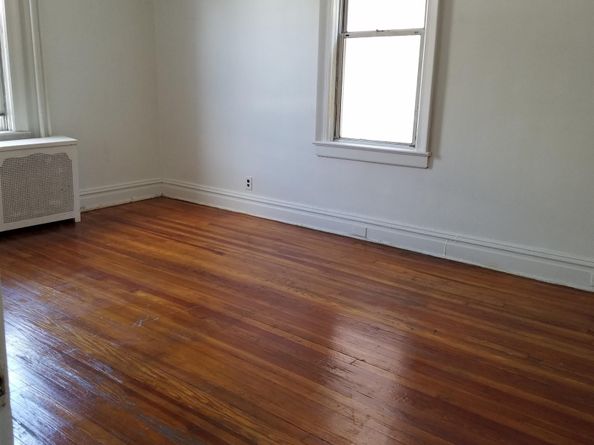 712 87th St, North Bergen NJ 07047