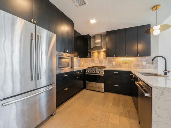 202 Merseles St 503, Jersey City NJ 07302