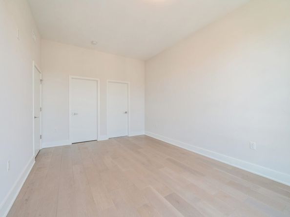202 Merseles St 503, Jersey City NJ 07302