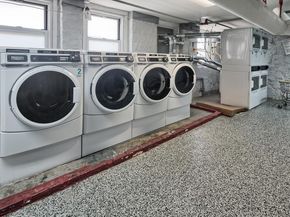 875 Blvd East 17, Weehawken NJ 07086