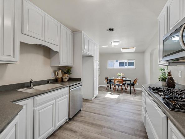 3877 Santa Clara Way, Livermore CA 94550