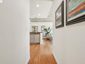 428 Alice St 822, Oakland CA 94607