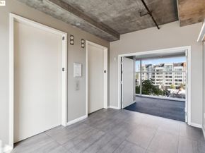 428 Alice St 822, Oakland CA 94607