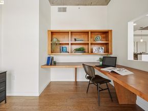 428 Alice St 822, Oakland CA 94607