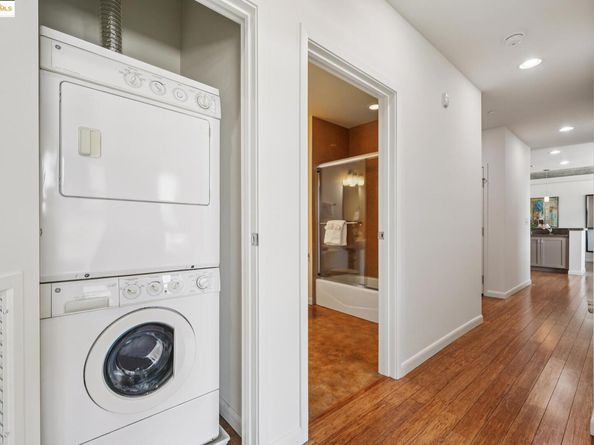 428 Alice St 822, Oakland CA 94607