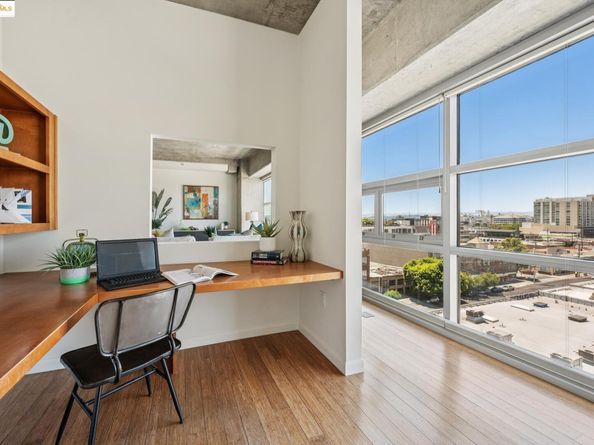 428 Alice St 822, Oakland CA 94607