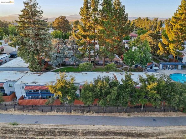 1001 Murrietta 114, Livermore CA 94550