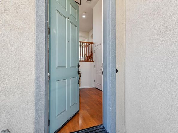 8857 Oliver Pl, Dublin CA 94568