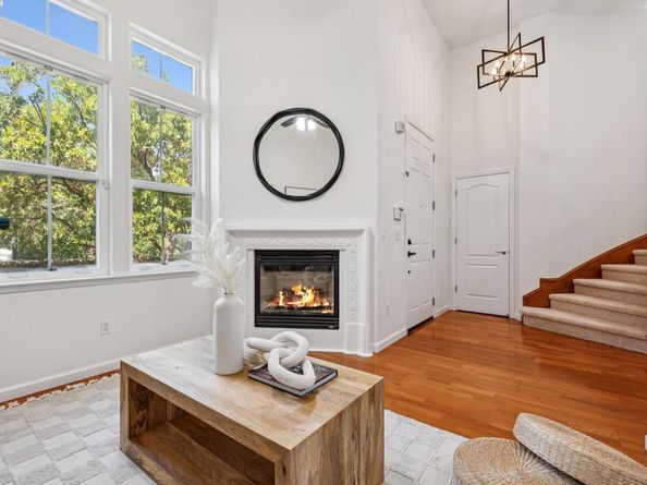 8857 Oliver Pl, Dublin CA 94568