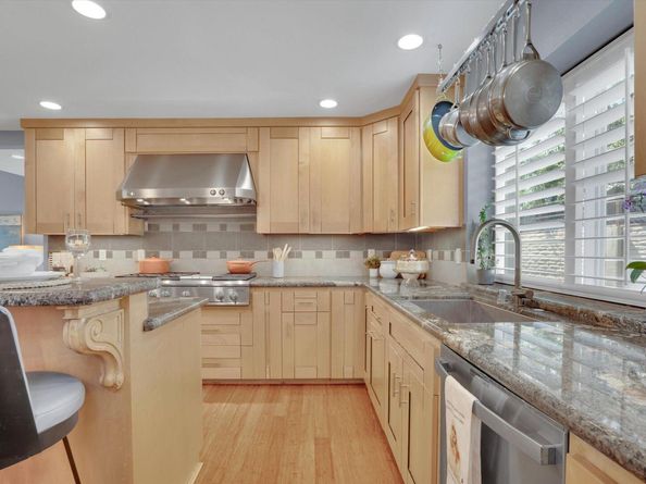 33499 Quail Run Rd, Fremont CA 94555