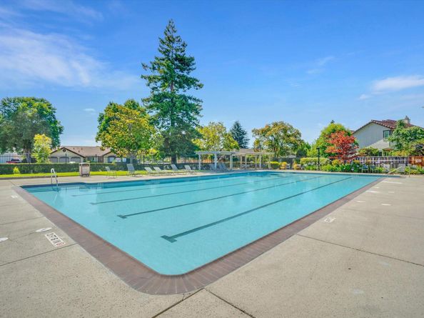 33499 Quail Run Rd, Fremont CA 94555