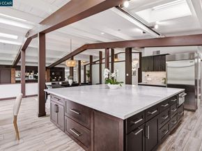 8 Oak Arbor Rd, Orinda CA 94563