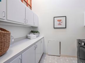 8 Oak Arbor Rd, Orinda CA 94563