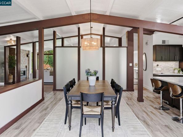 8 Oak Arbor Rd, Orinda CA 94563