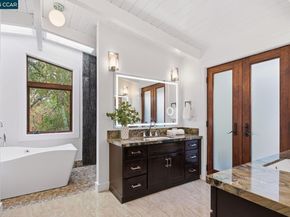 8 Oak Arbor Rd, Orinda CA 94563