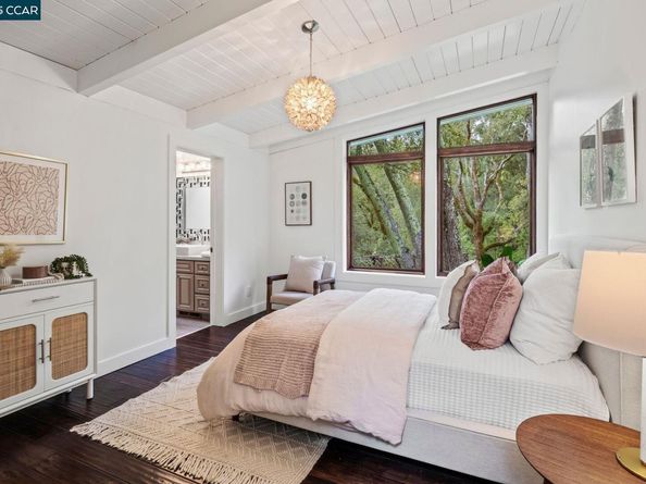 8 Oak Arbor Rd, Orinda CA 94563