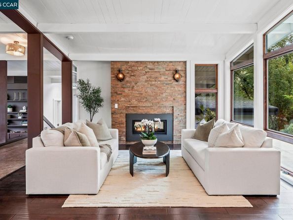 8 Oak Arbor Rd, Orinda CA 94563