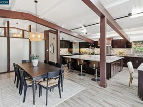 8 Oak Arbor Rd, Orinda CA 94563