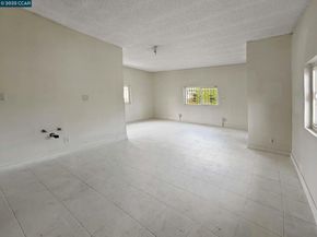 2129 Harrington Ave, Oakland CA 94601
