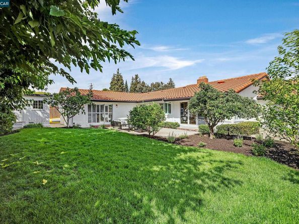 415 Blackstone Ct, Walnut Creek CA 94598