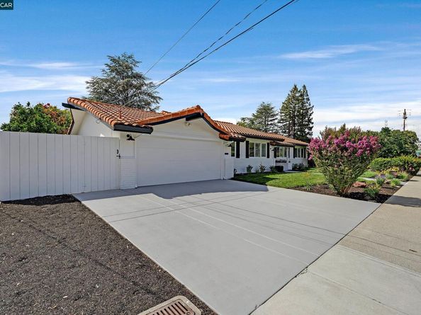 415 Blackstone Ct, Walnut Creek CA 94598