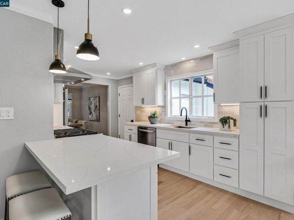415 Blackstone Ct, Walnut Creek CA 94598