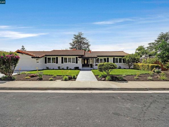 415 Blackstone Ct, Walnut Creek CA 94598