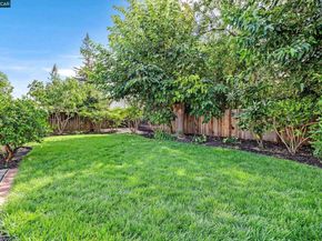 415 Blackstone Ct, Walnut Creek CA 94598