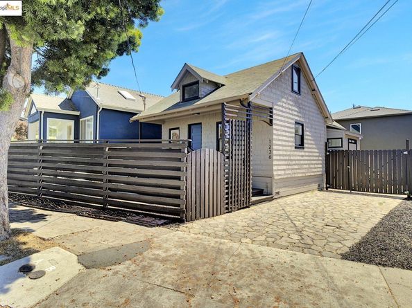 1236 Hopkins Street, Berkeley CA 94702