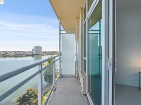 1 Lakeside Dr 1010, Oakland CA 94612